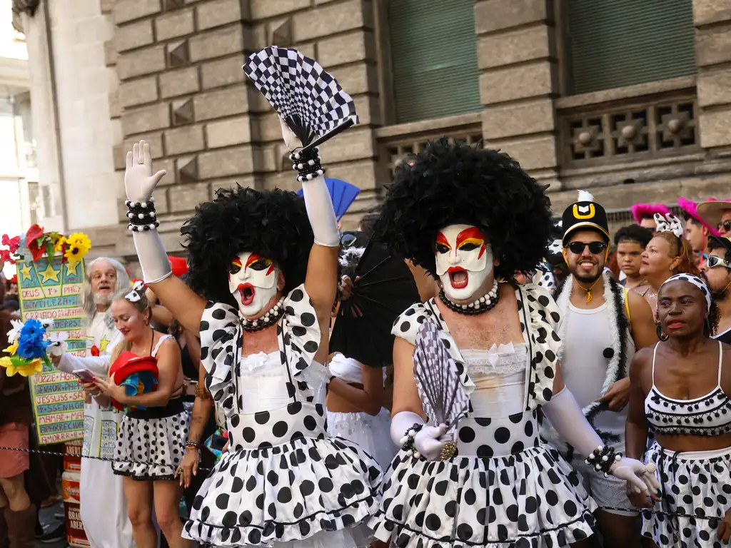 “Carnaval não cria caráter, ele escancara”