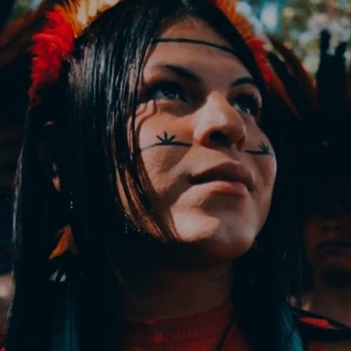 Atriz indígena trans estrela filme sobre o primeiro mártir da LGBTfobia no Brasil
