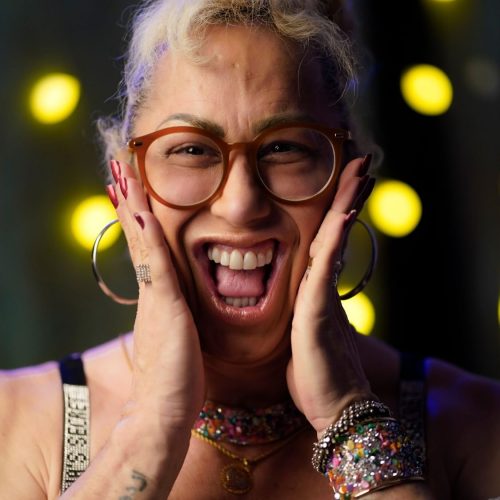 A luta incansável de Sara York pela comunidade LGBTQIA+